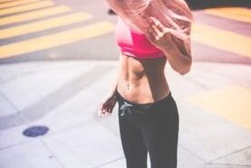 Exerciții privind pierderea în greutate a abdomenului și a laturilor